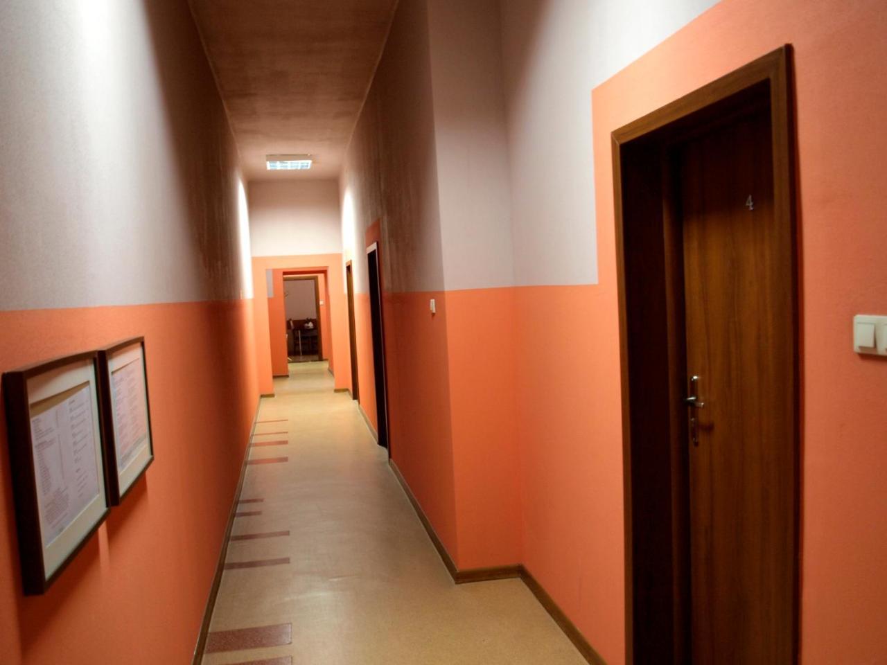 Hotel Haga Ζεστοκόβα Εξωτερικό φωτογραφία