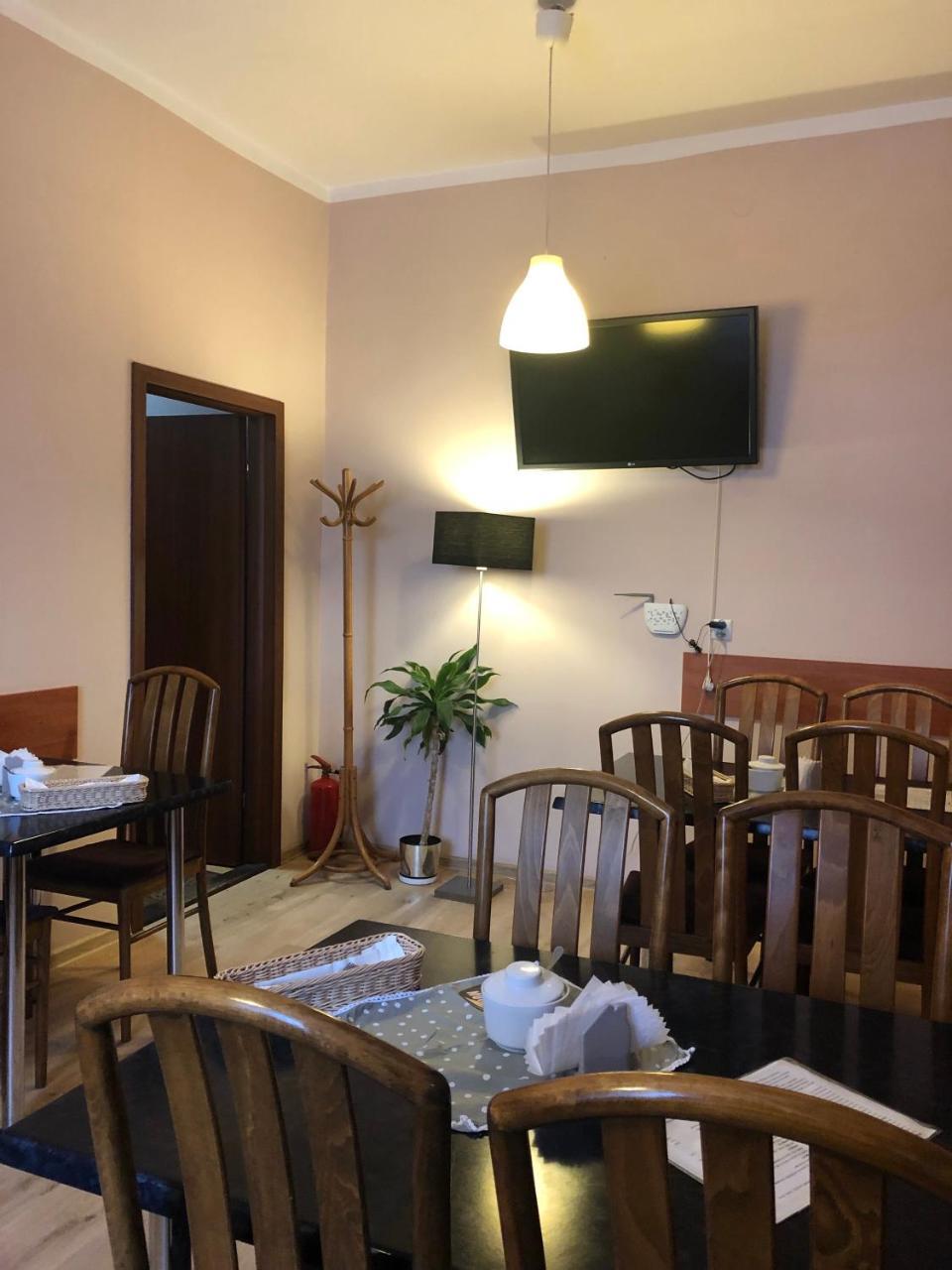Hotel Haga Ζεστοκόβα Εξωτερικό φωτογραφία